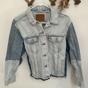 Levi’s Ex-Boyfriend Color Block Women’s Denim Jacket MEDIUM